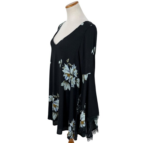 Free People Floral Print Lace Trim Bell Sleeve Mini Shift Dress S| Whimsigoth FP - Picture 8 of 16